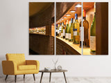 Leinwandbild 3-teilig In der Weinbar