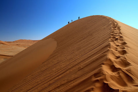 Fototapete Wüstenwanderung in Namibia