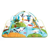 TINY LOVE Carpet Kick N Spielkollektion auf dem Bauernhof