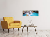 Leinwandbild Panorama Glücklicher Wasserfall