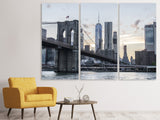 Leinwandbild 3-teilig Die Brooklyn Bridge am Abend